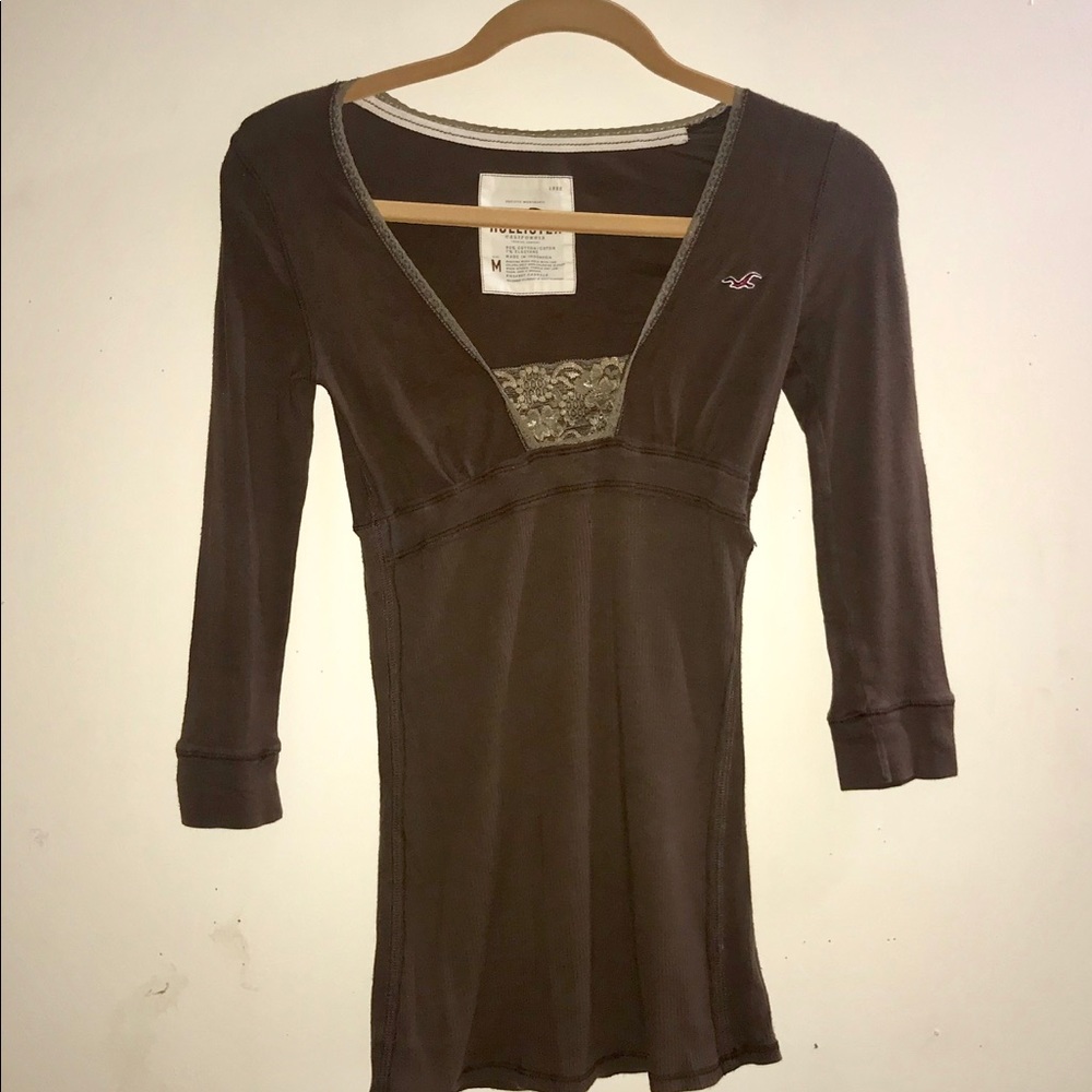 Hollister brown top